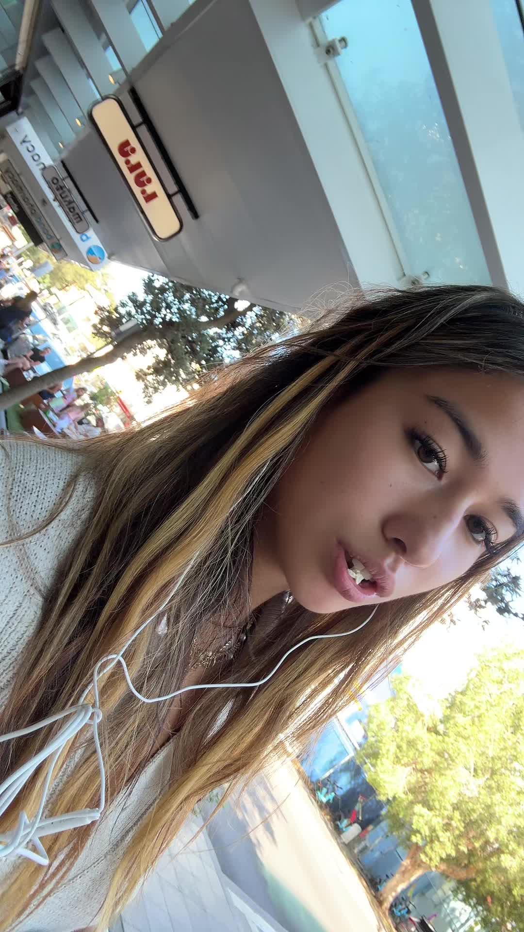 @parisowyang2