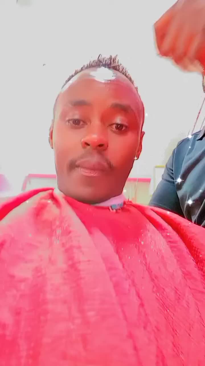 @IAMLUCKY💫