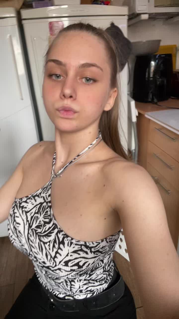 @angela