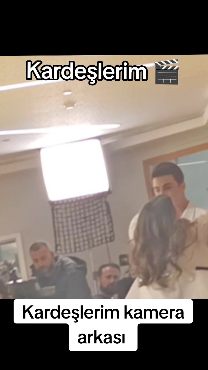 @Kamera Arkası