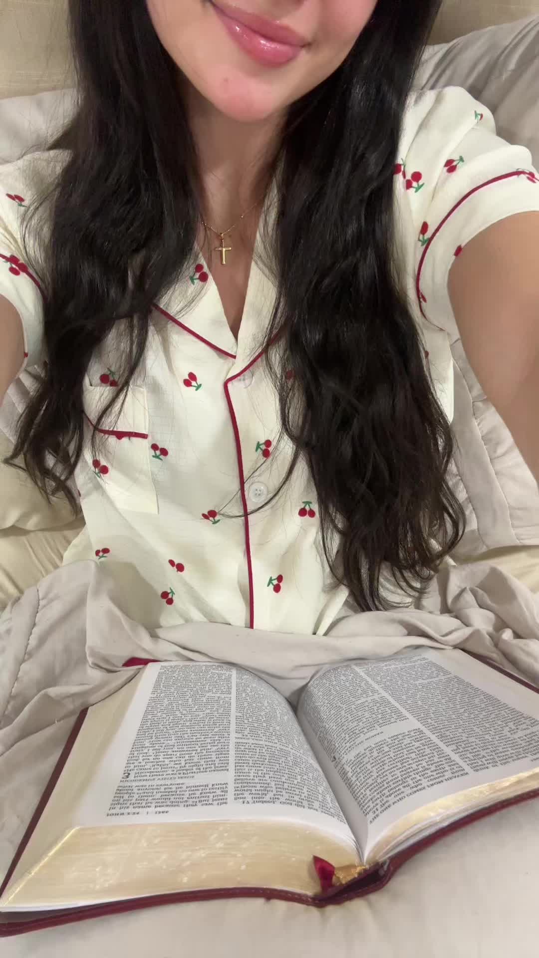 @lourdeselia