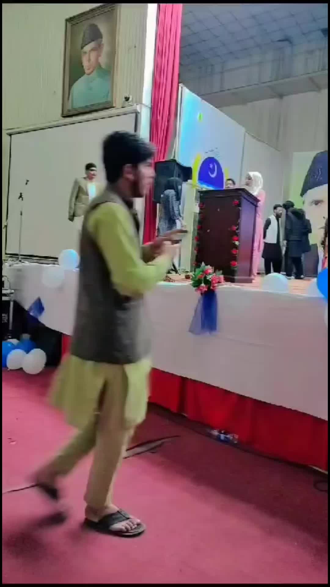 @Farooq Sial