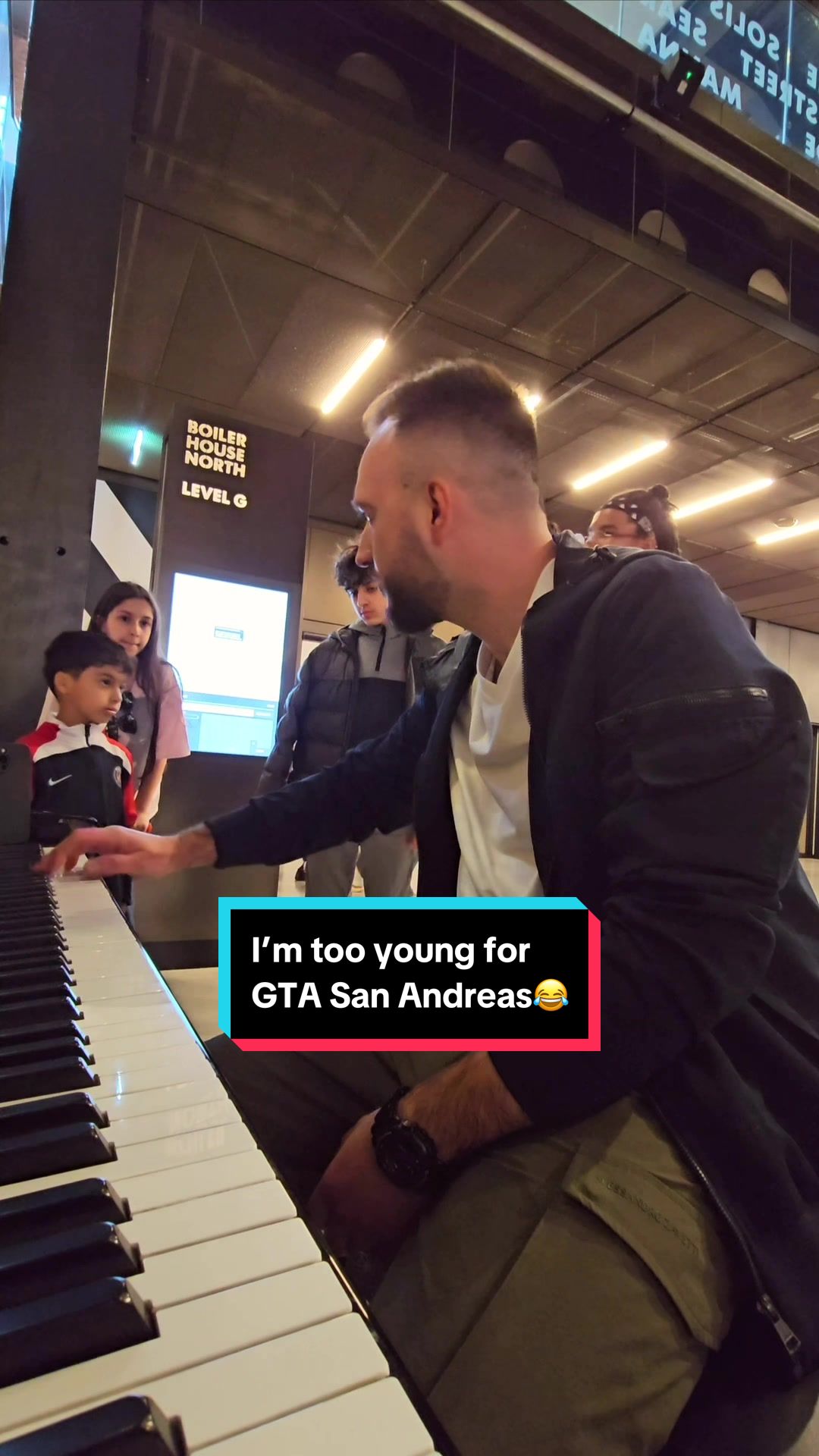 @Andrei Piano
