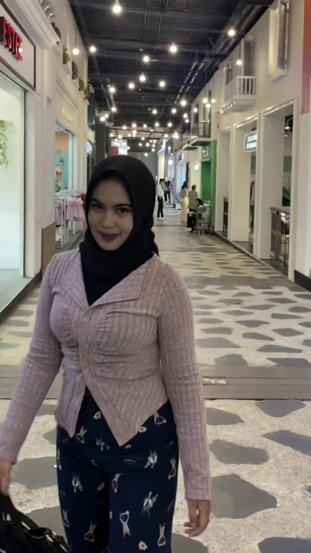 @Nurul Azla