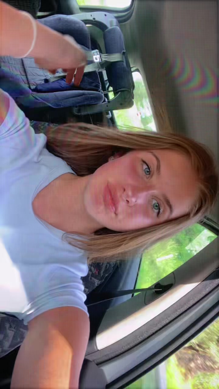 @_sofiacotton_