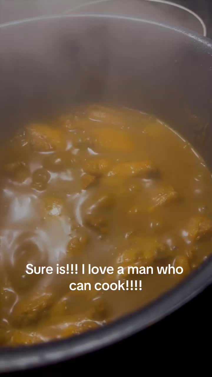 @juicybkissingu