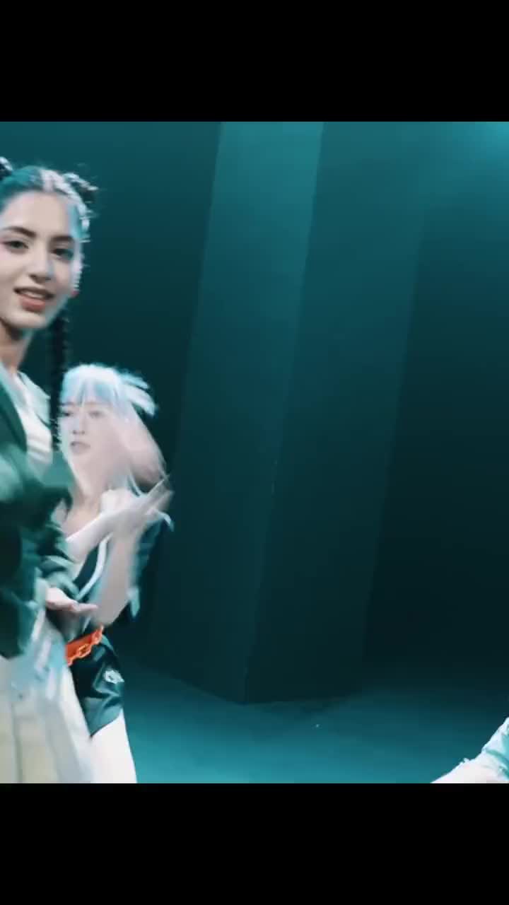 @Yuko