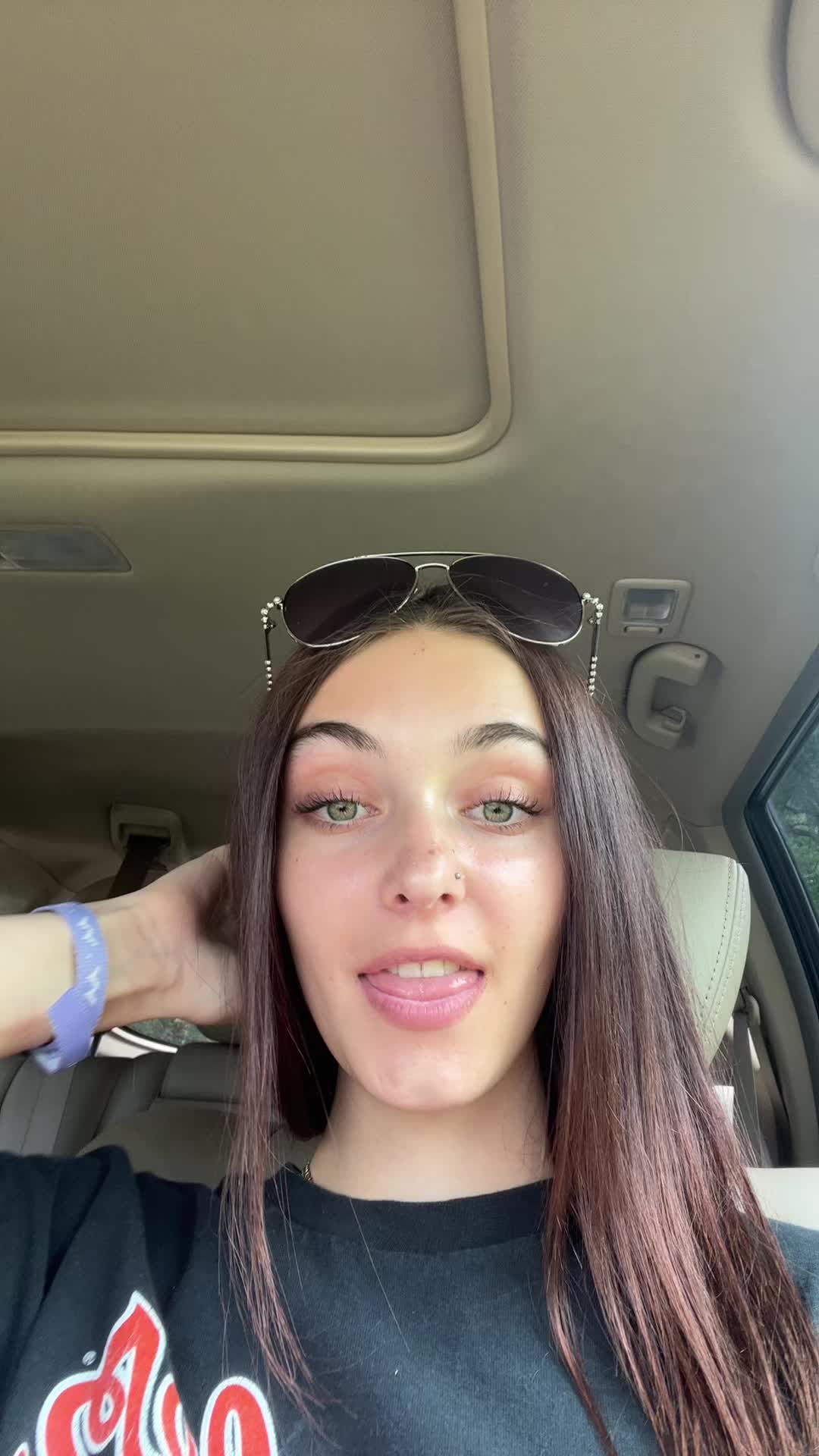 @ry<3
