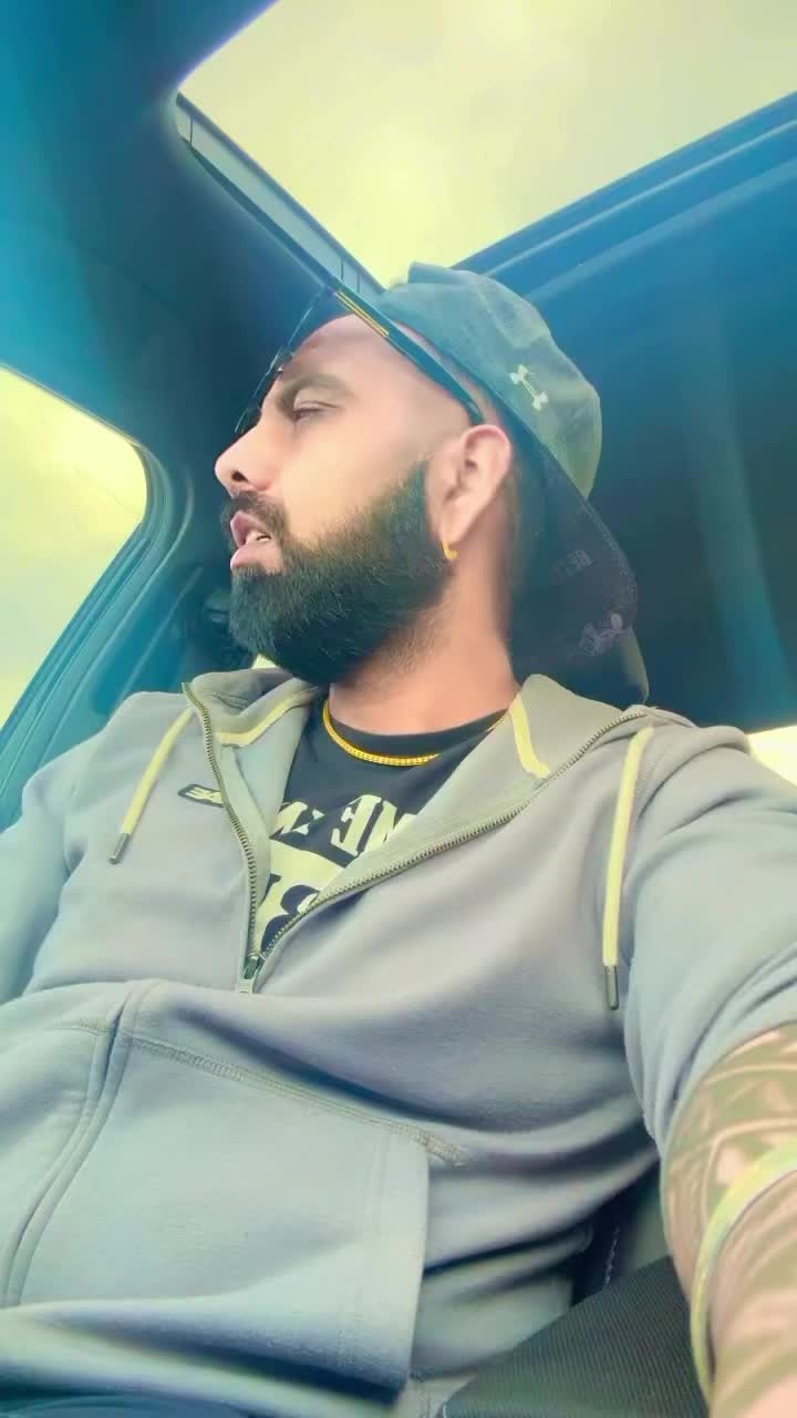 @Manu Bains