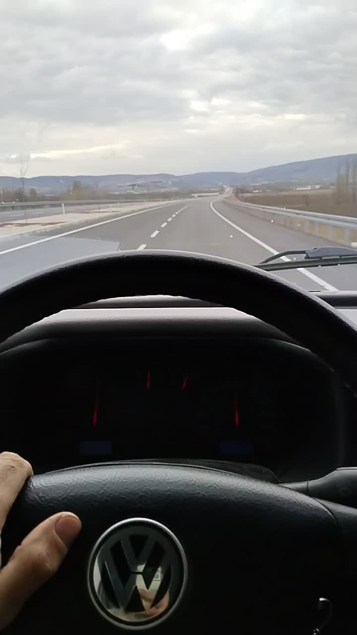 @Ş&uuml;kr&uuml;