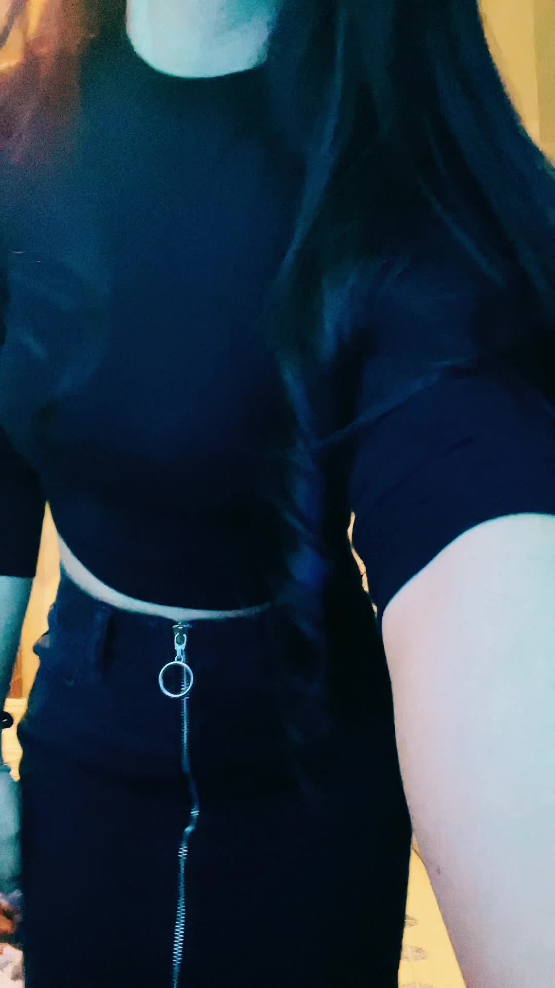 @2701Gabi97