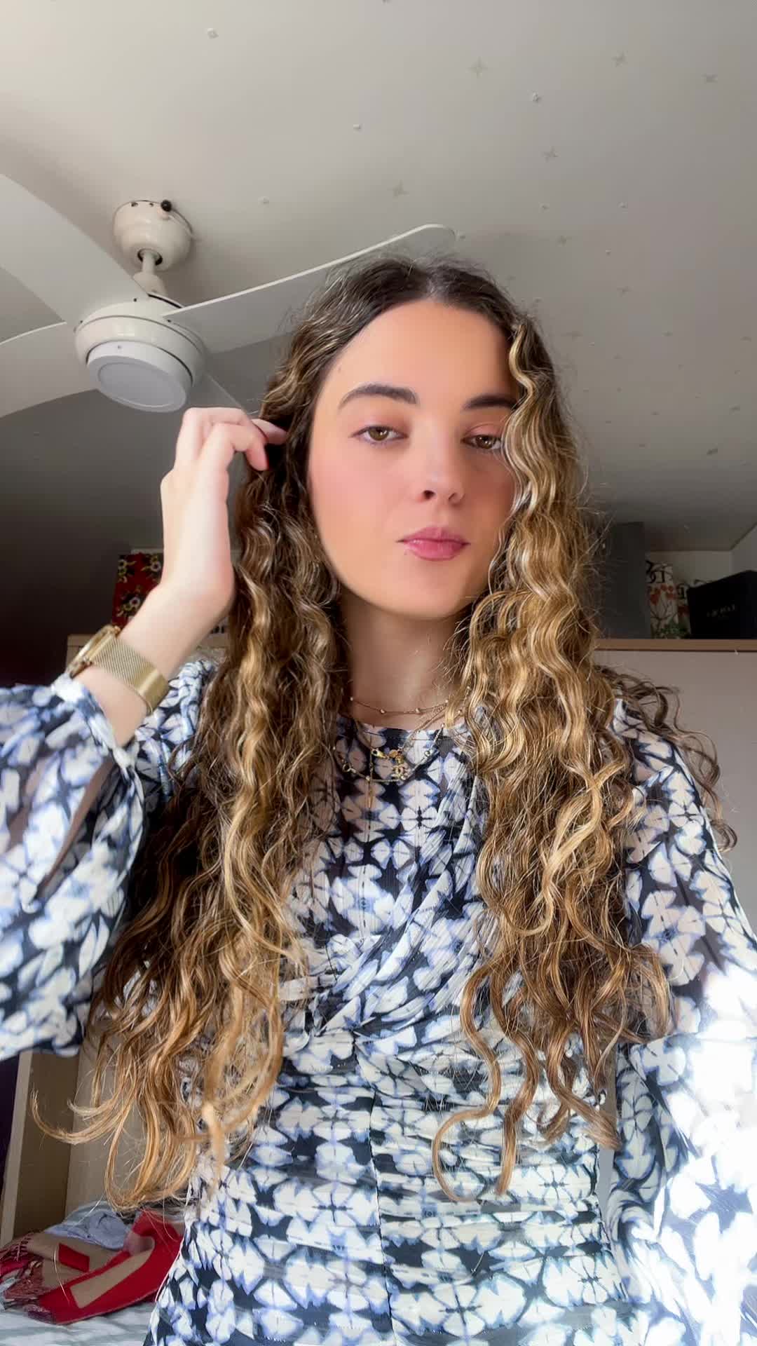 @candels 𓆙