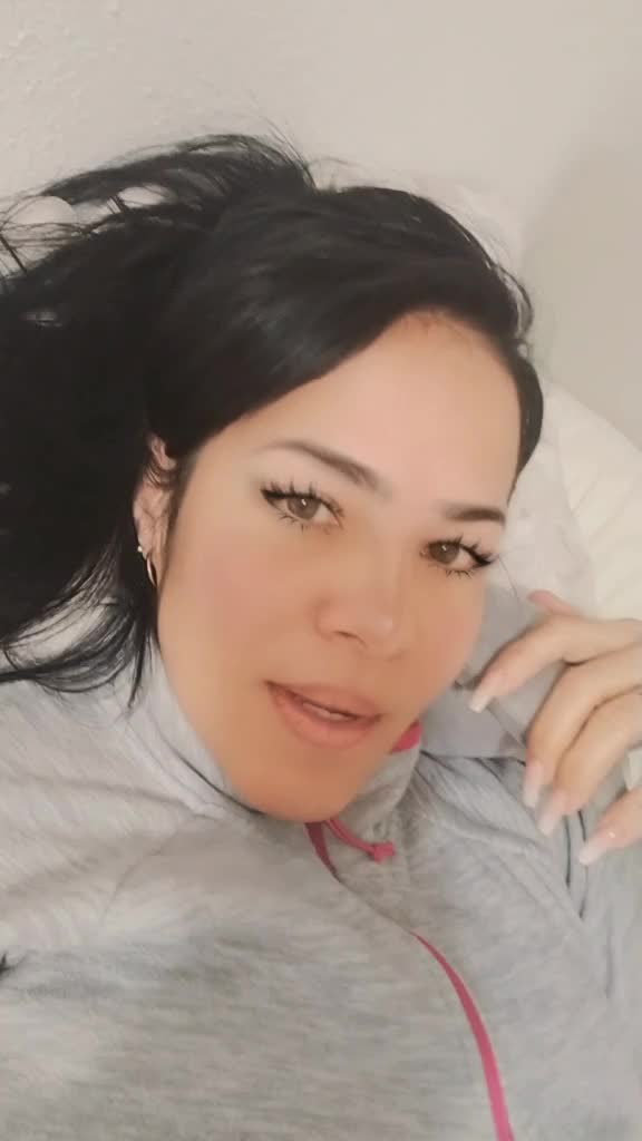 @🌻👑LA MU&Ntilde;ECA DE OSHUM 👑🌻