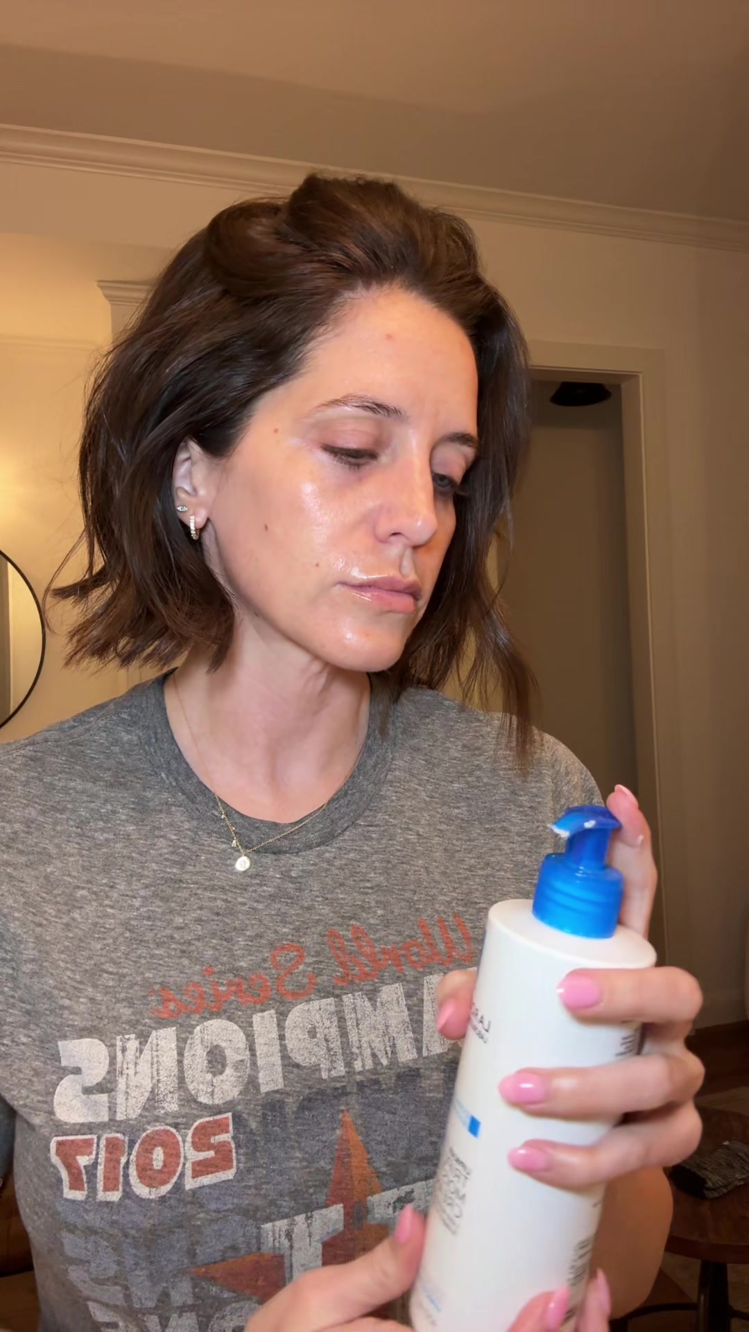 @HomebodyShan