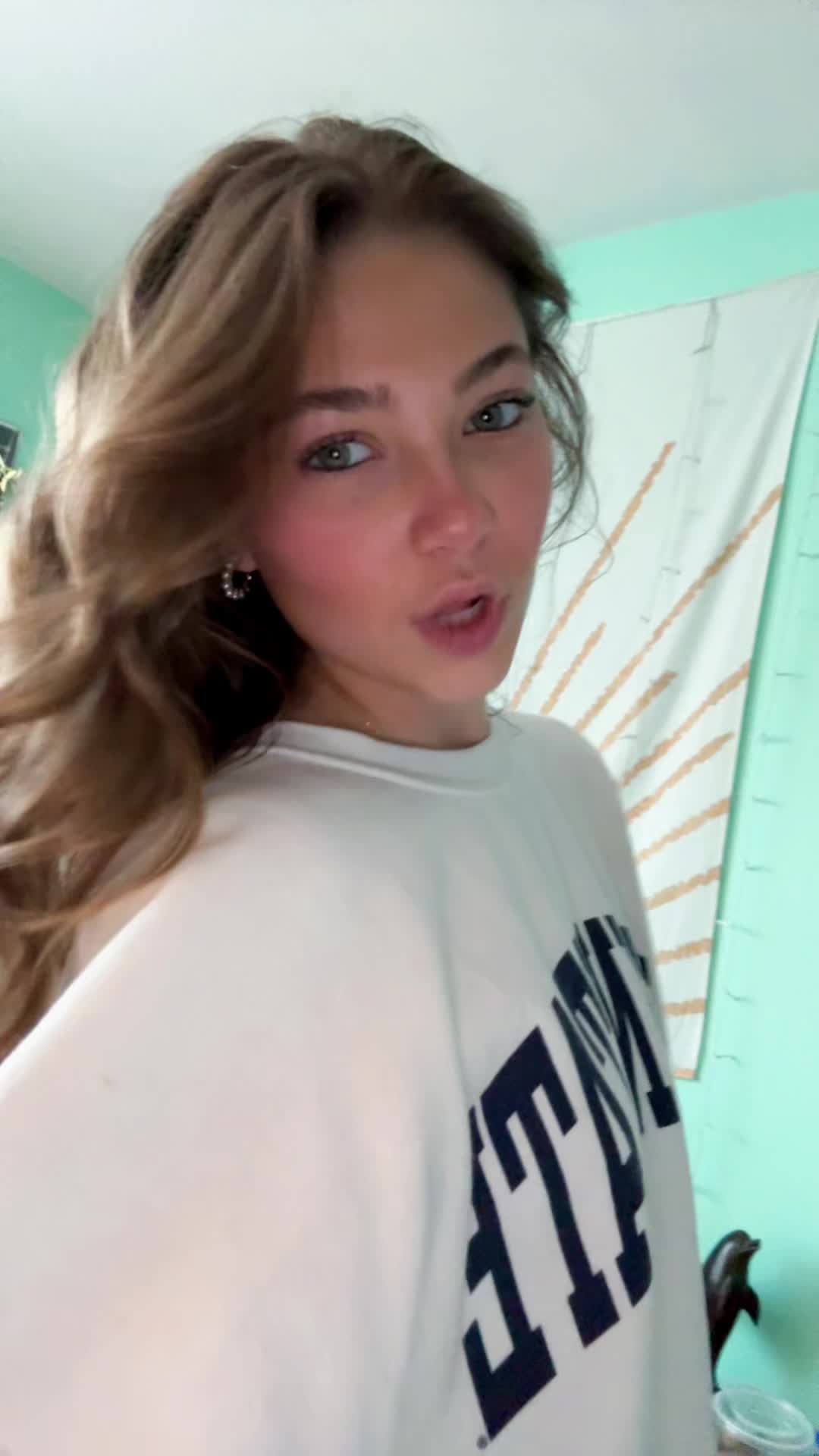 @ava klaud🪽