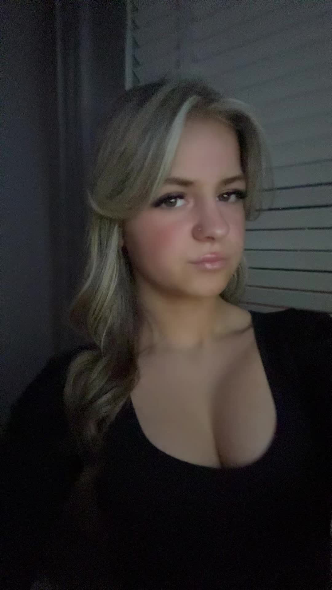 @𝐿𝒮𝒯