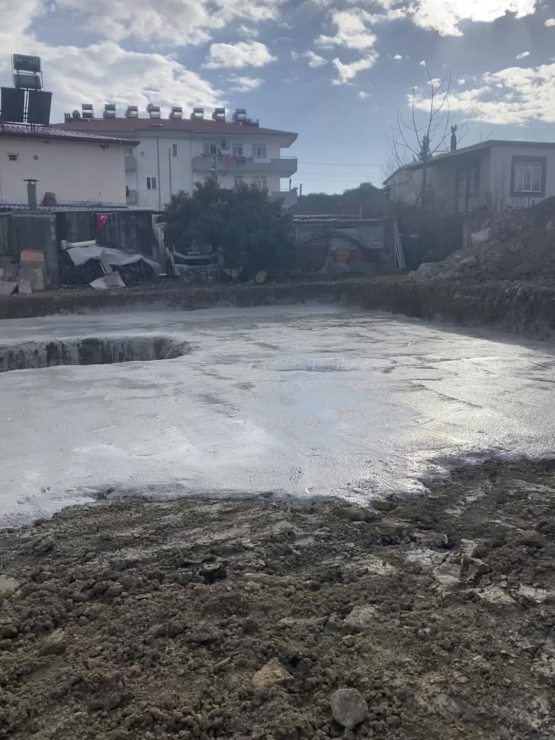 @Kazim A&ccedil;ar