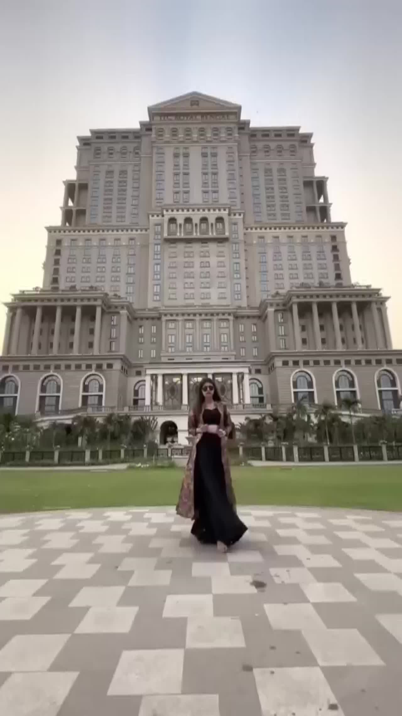 @user8342394191628