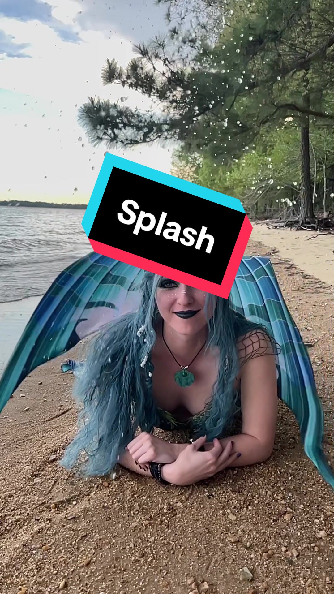 @Siren Sapphire 🧜🏻&zwj;♀️