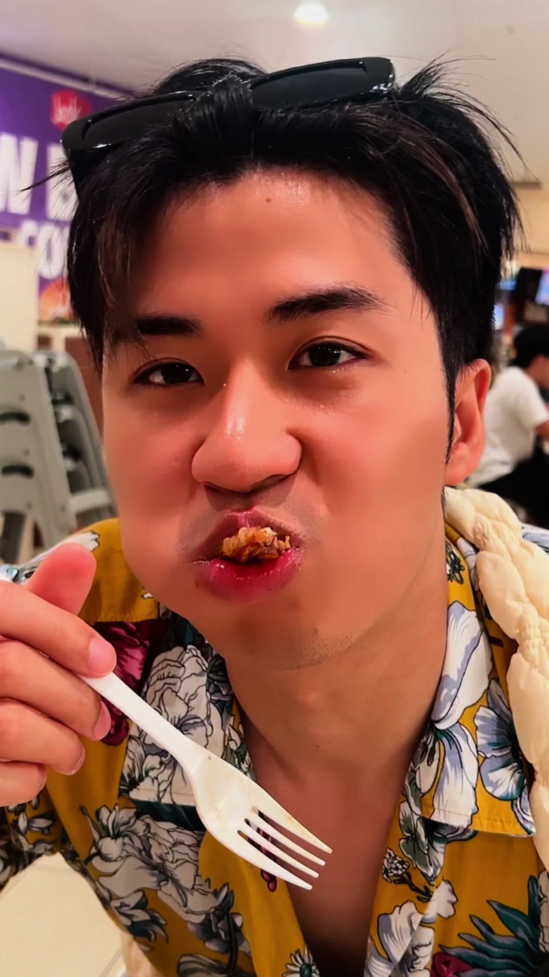 @Kris
