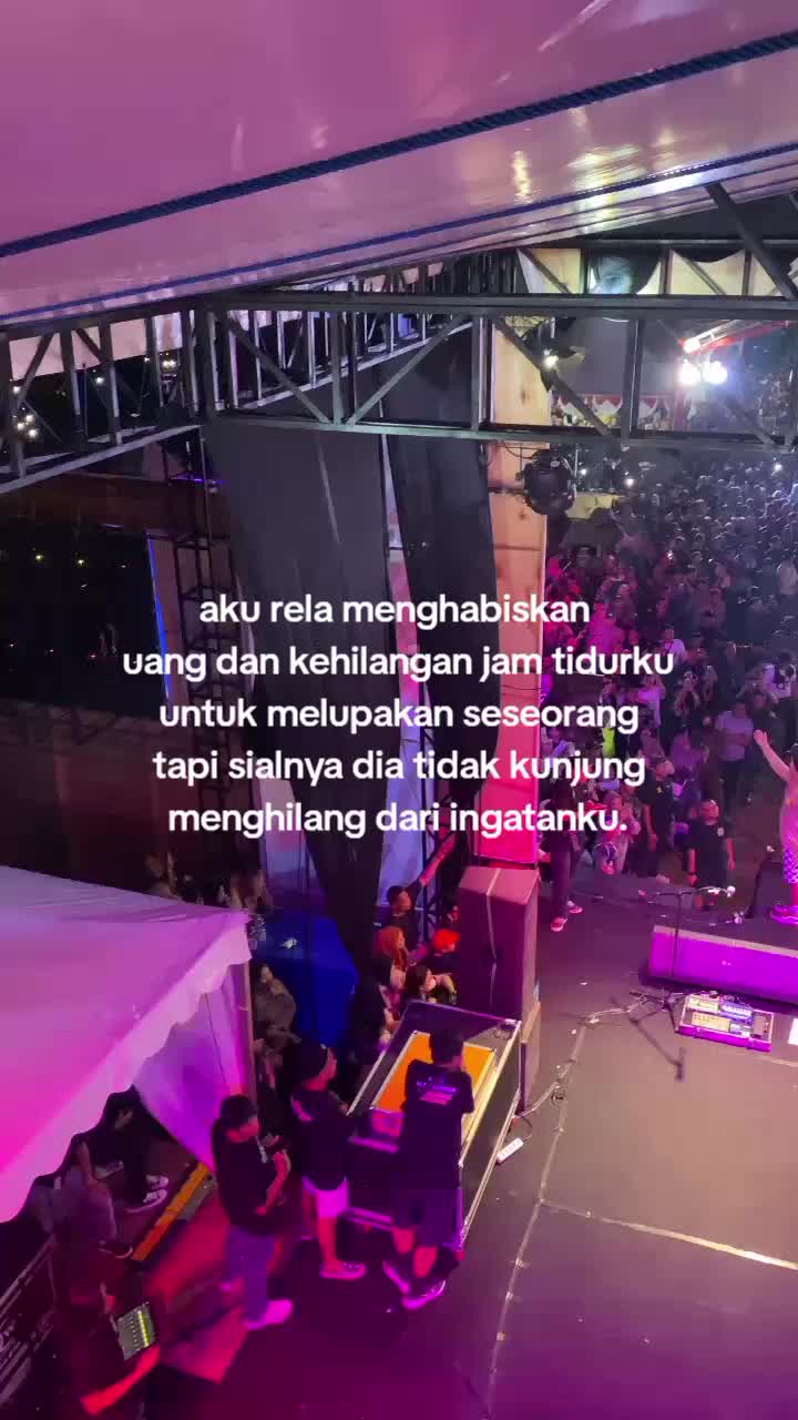 @MASIH GALAU🥀