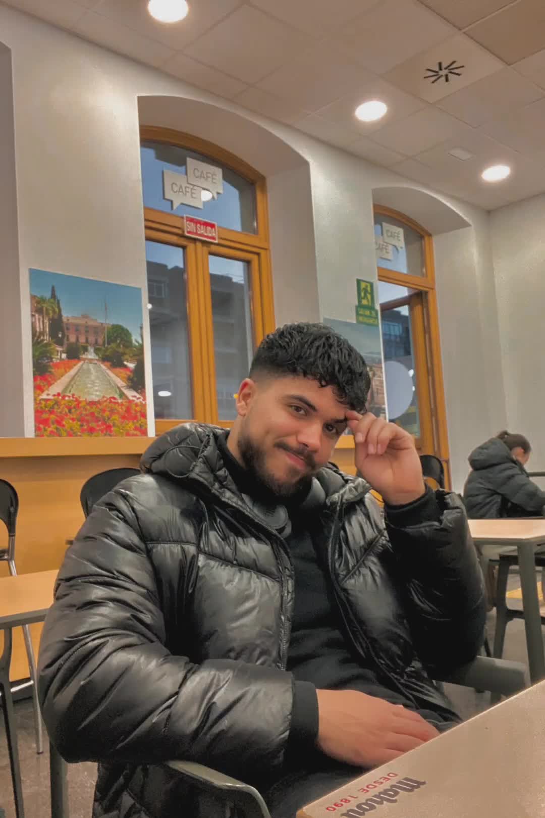 @AMine stambouLi