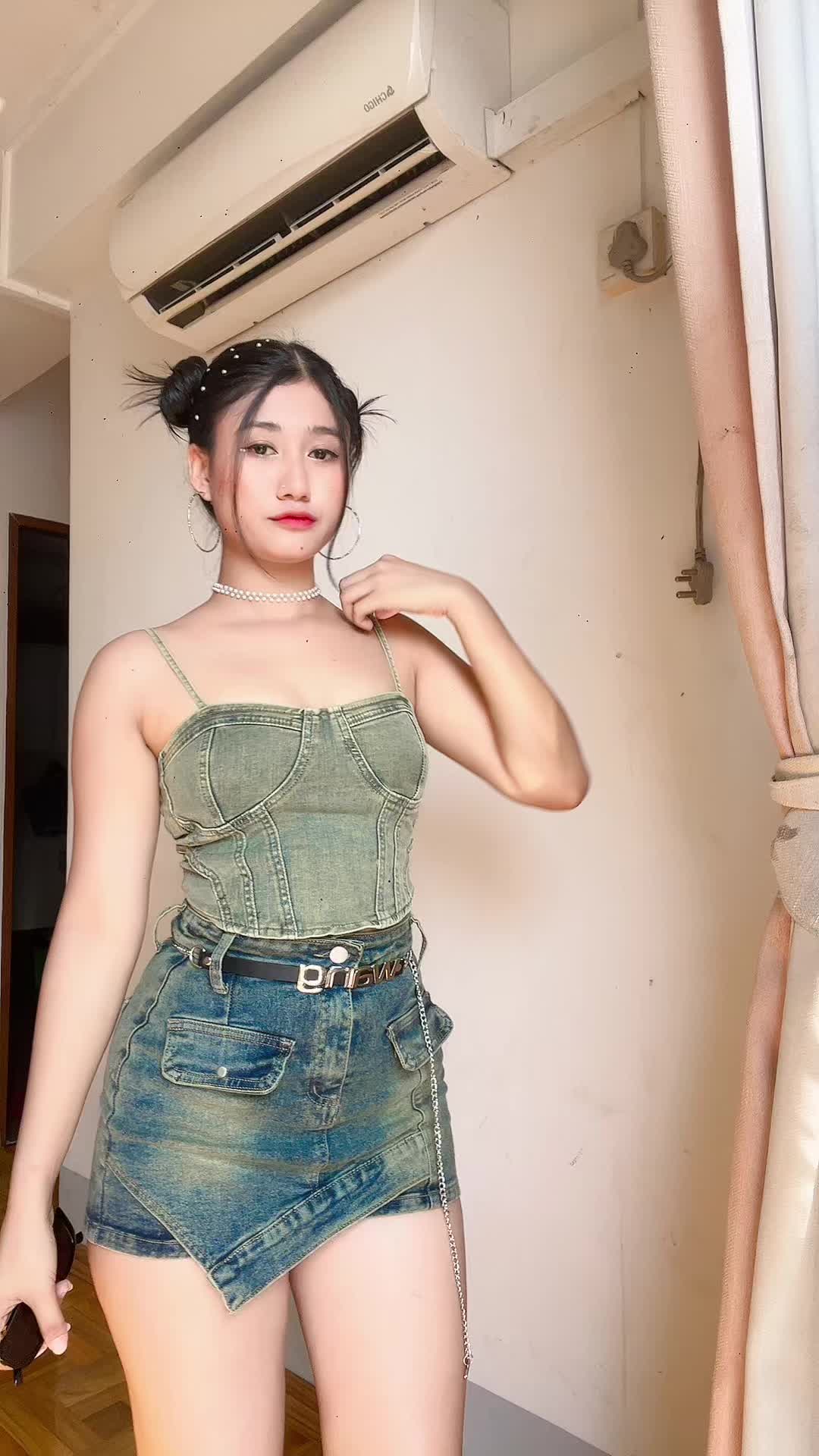 @Amelia Boo710