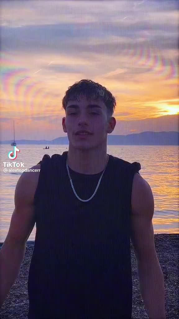 @Alextopdancer
