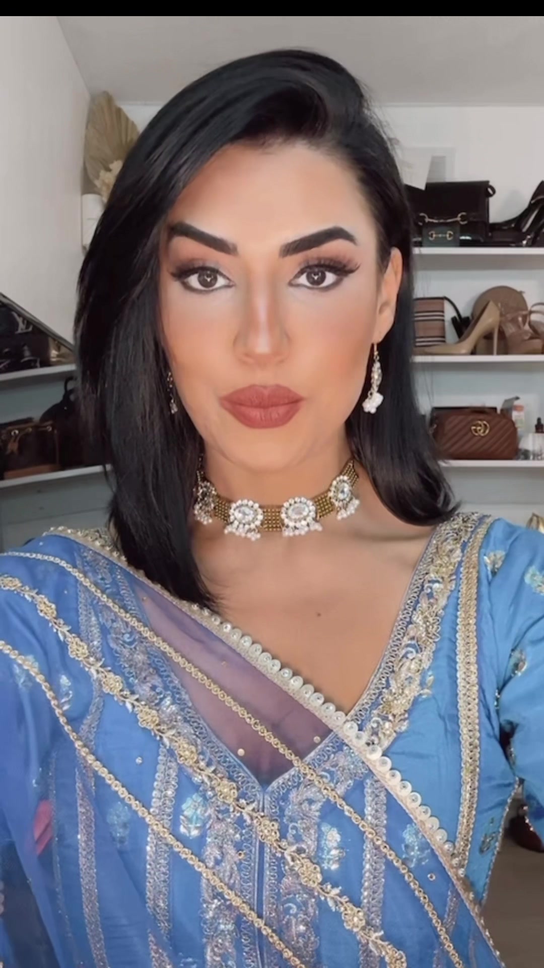 @zarazaherr