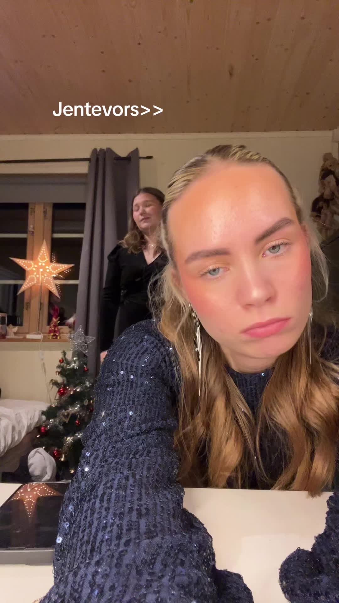 @CAMILLA R&Oslash;STE⚡️