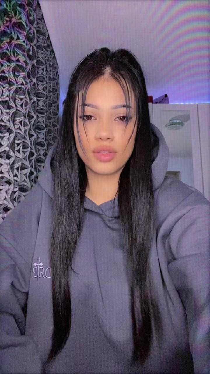 @nadjolinaa