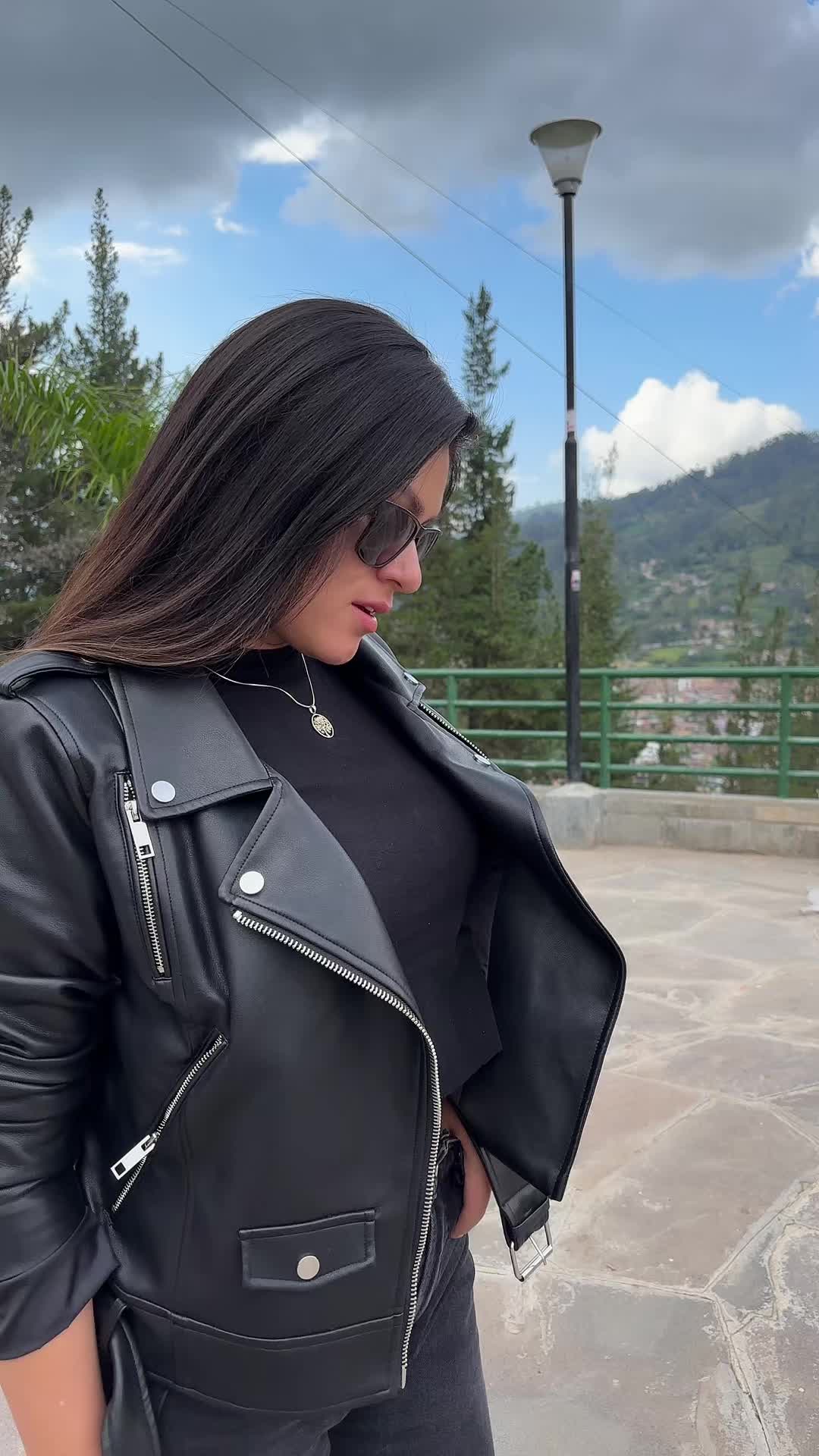 @kathelyzuniga