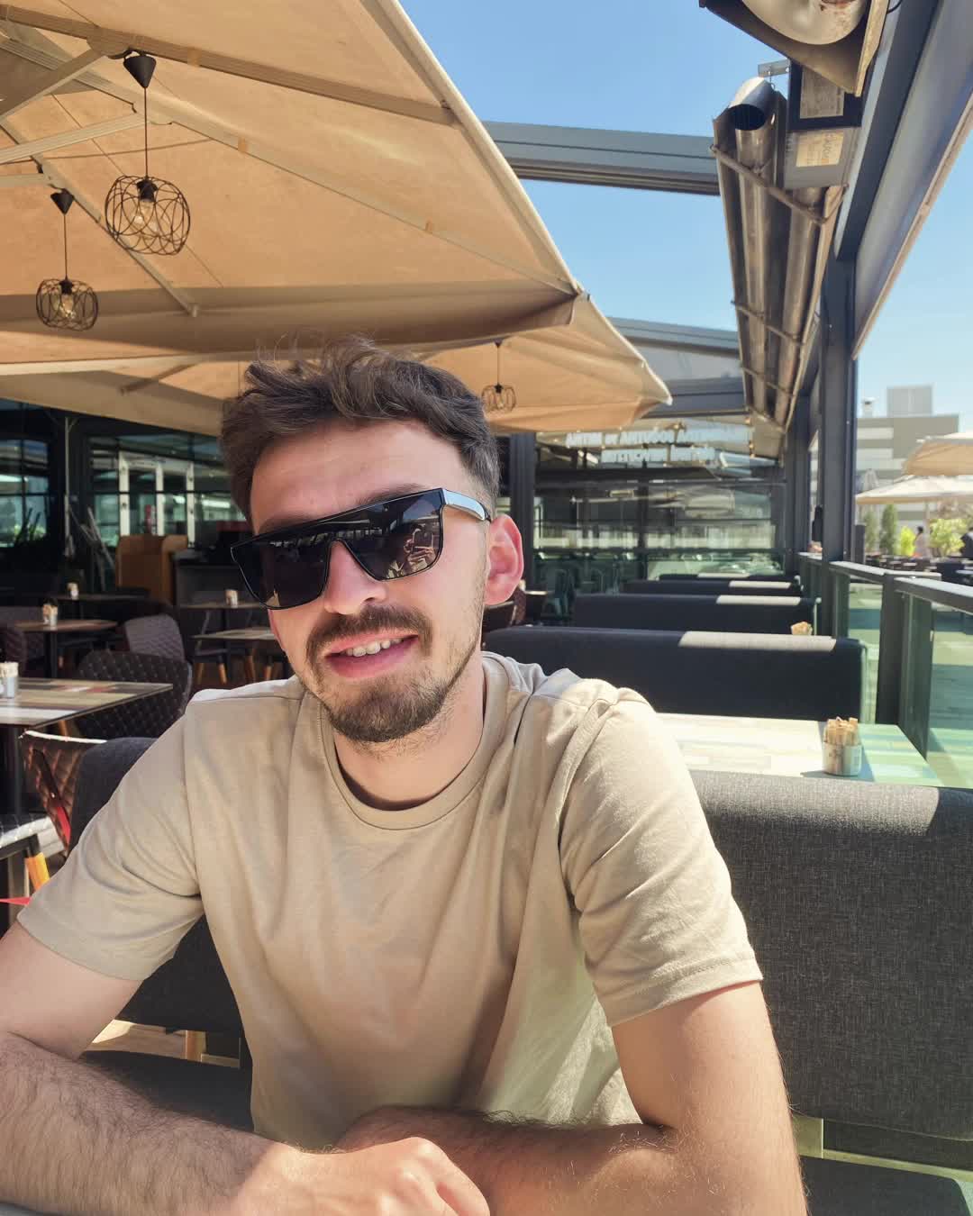 @karakas.hayretin
