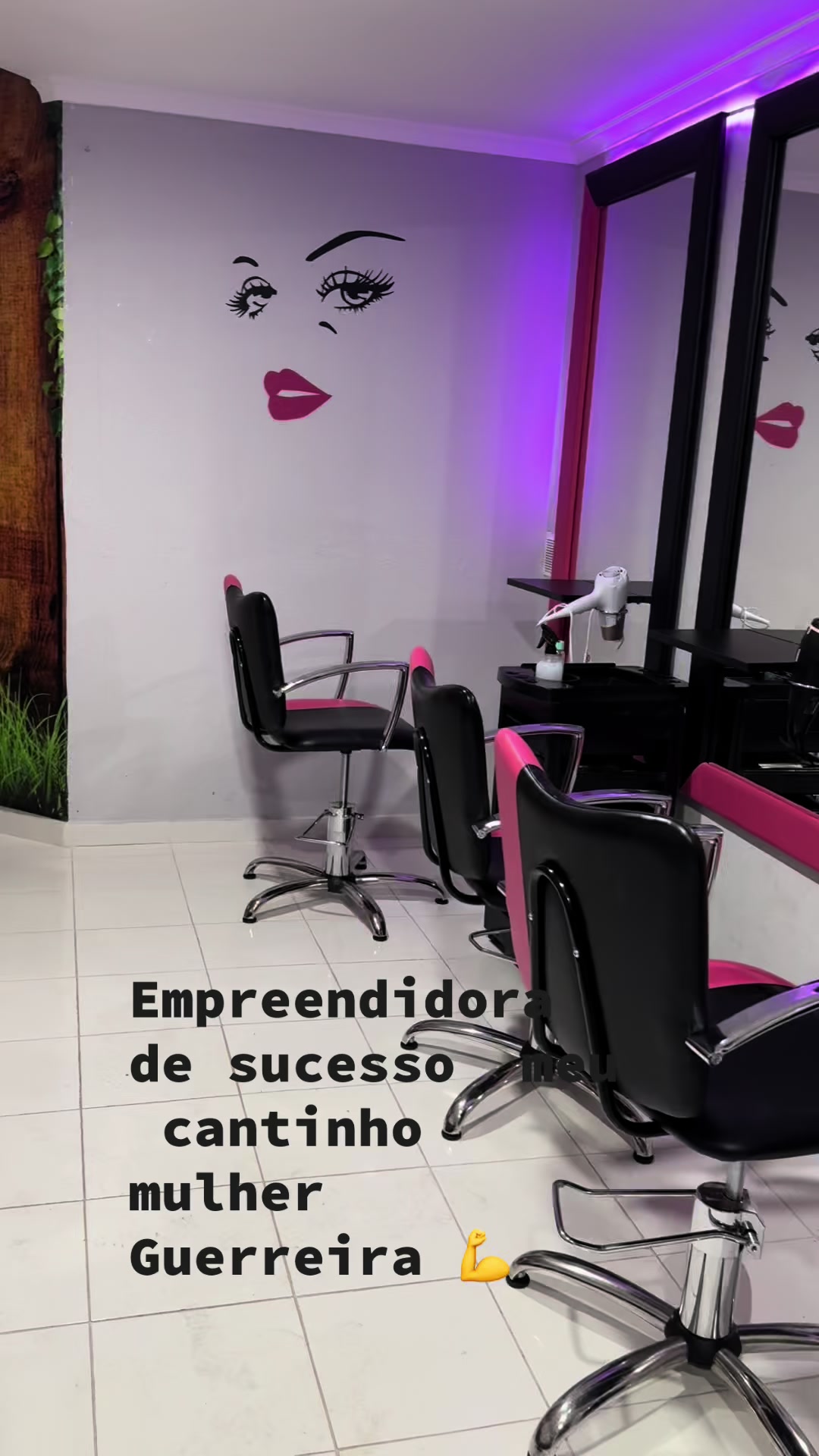 @Djamila Faf&eacute;