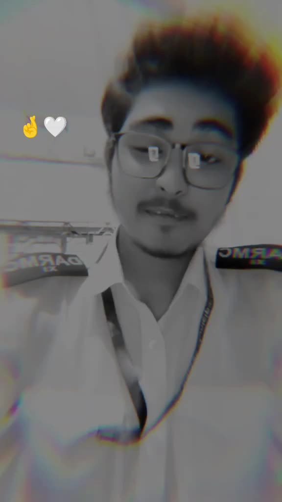 @🖤YES THAT'S ME🌸