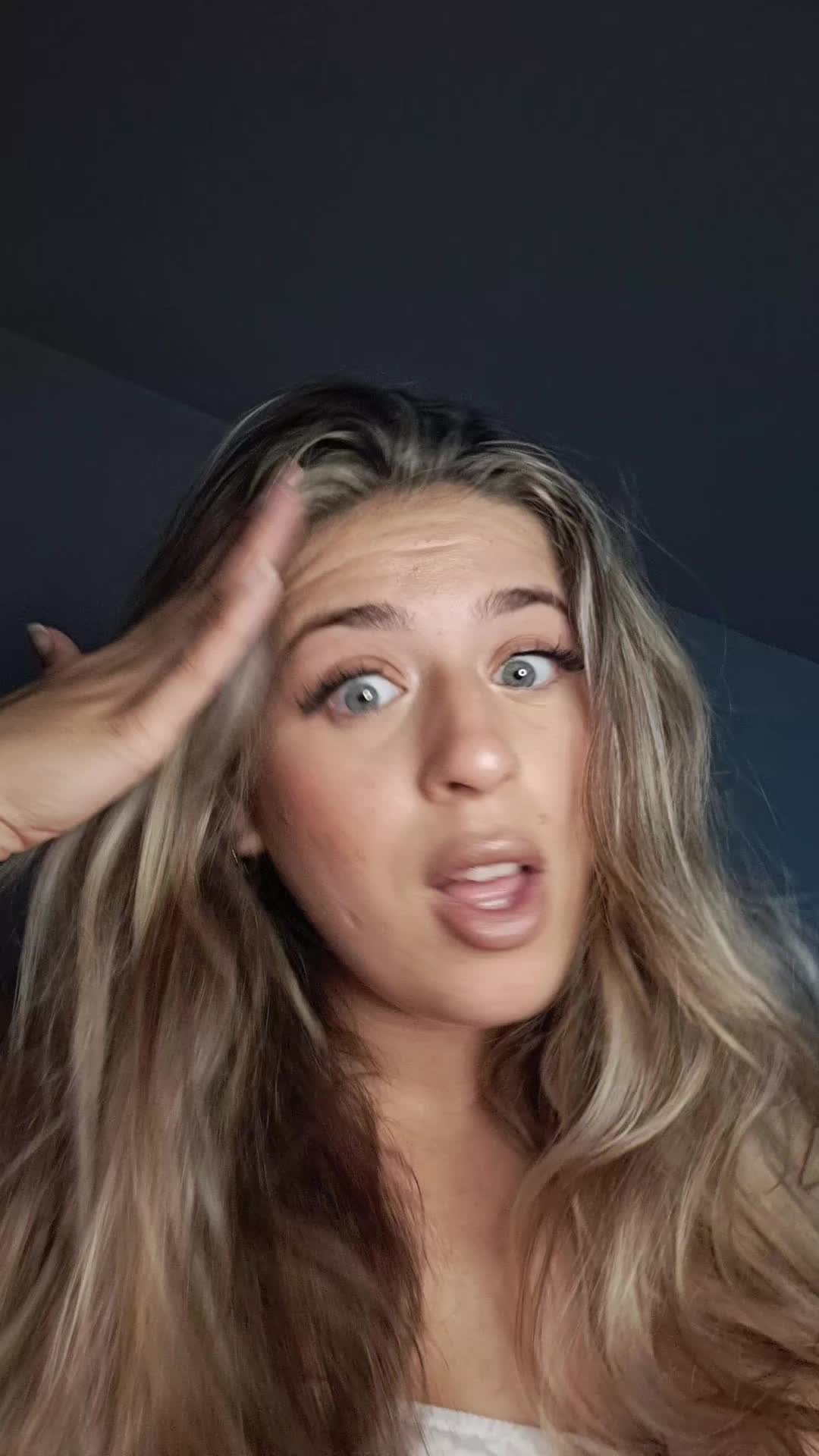@sarakmoreno