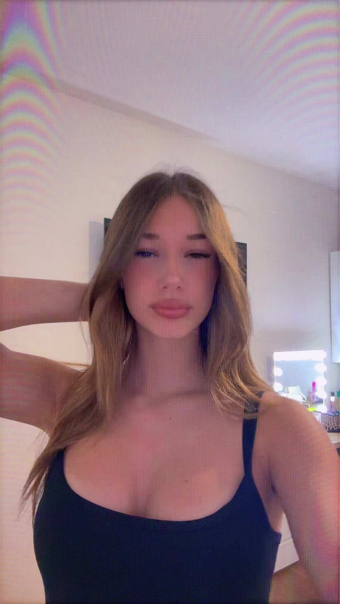 @𝑬𝑳𝑬𝑵𝑨