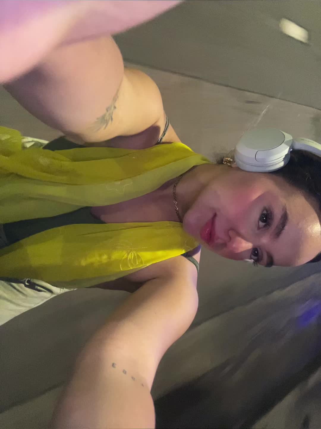 @taniassalazar