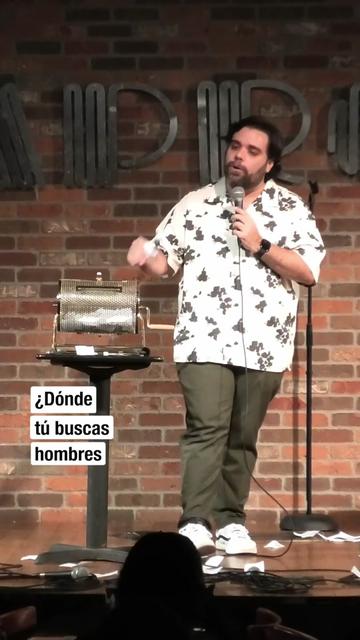 @Ernesto Rol&oacute;n
