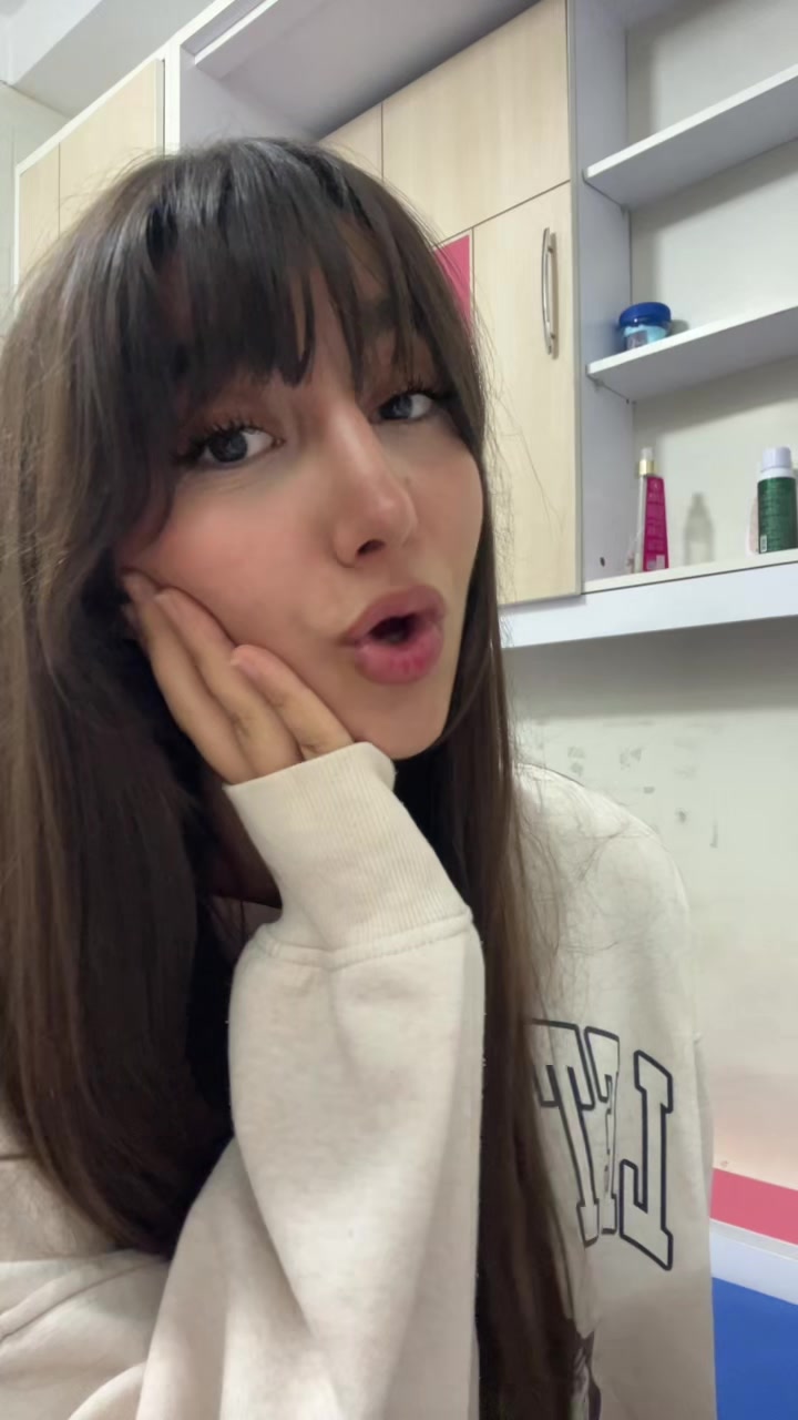 @Saniiii