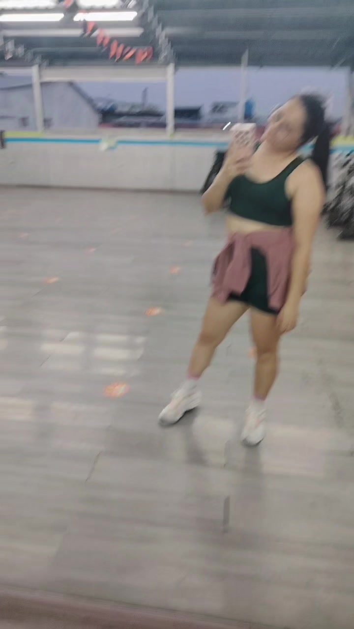 @Gabriela Isa