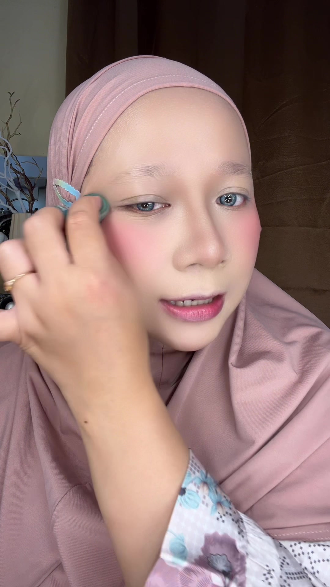 @Anis Yunia Akbar (AYA)