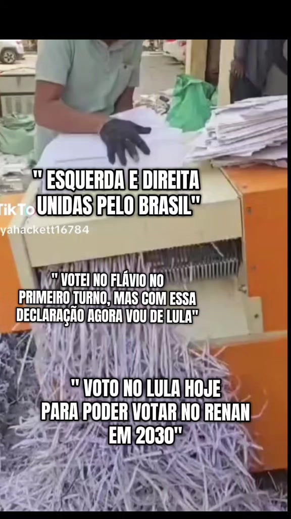@Proletária Cacheada