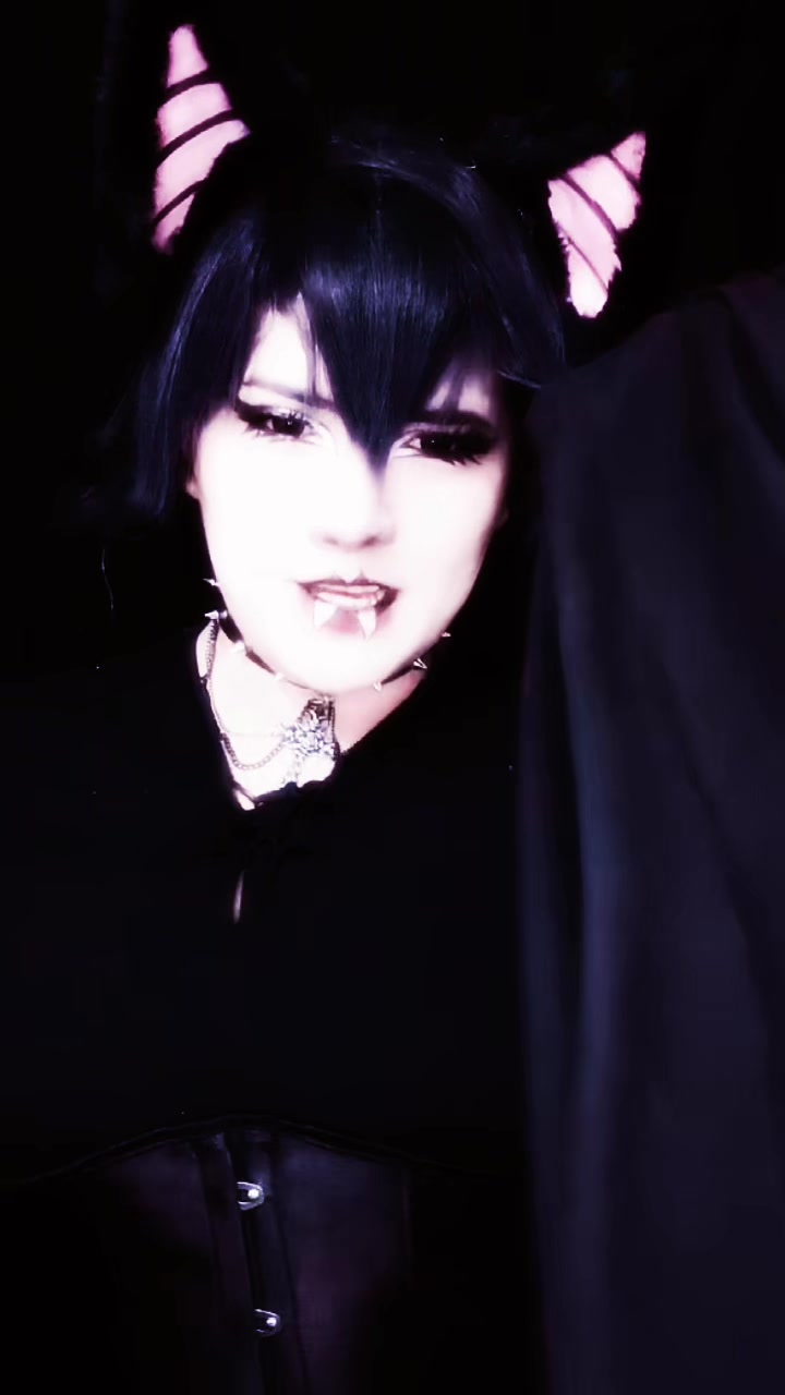 @lamusamika