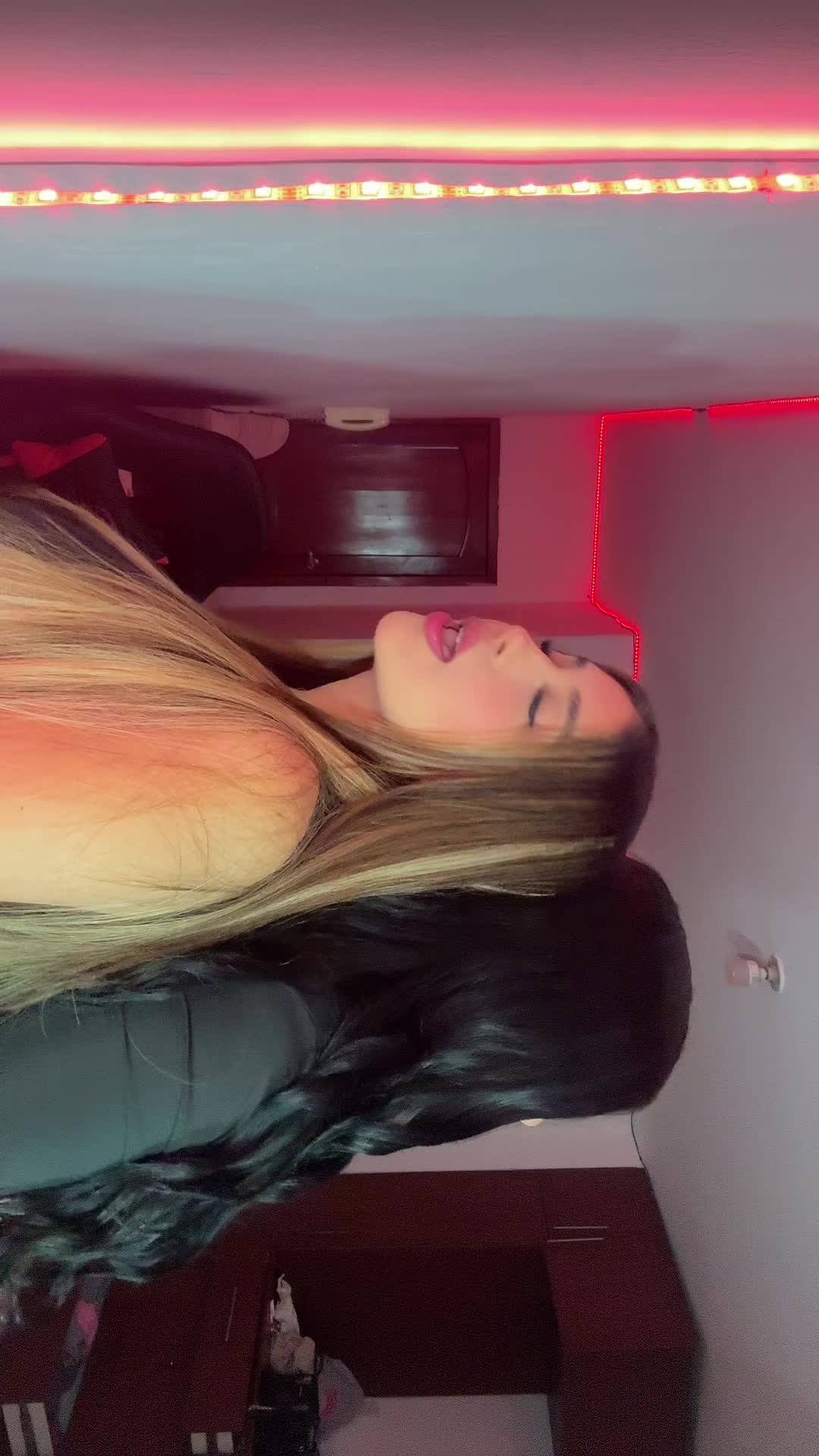 @Evelin Jaramillo