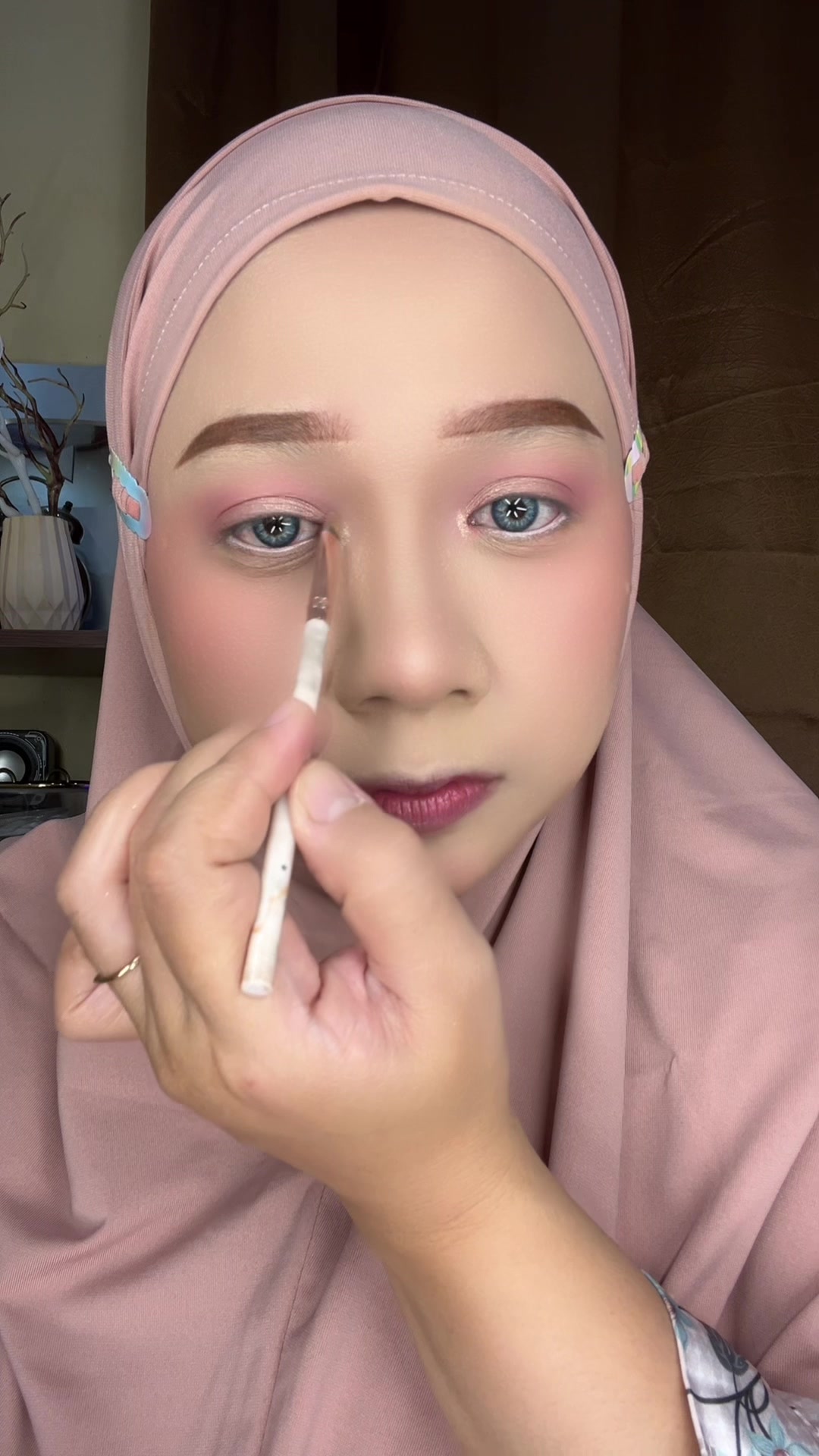 @Anis Yunia Akbar (AYA)