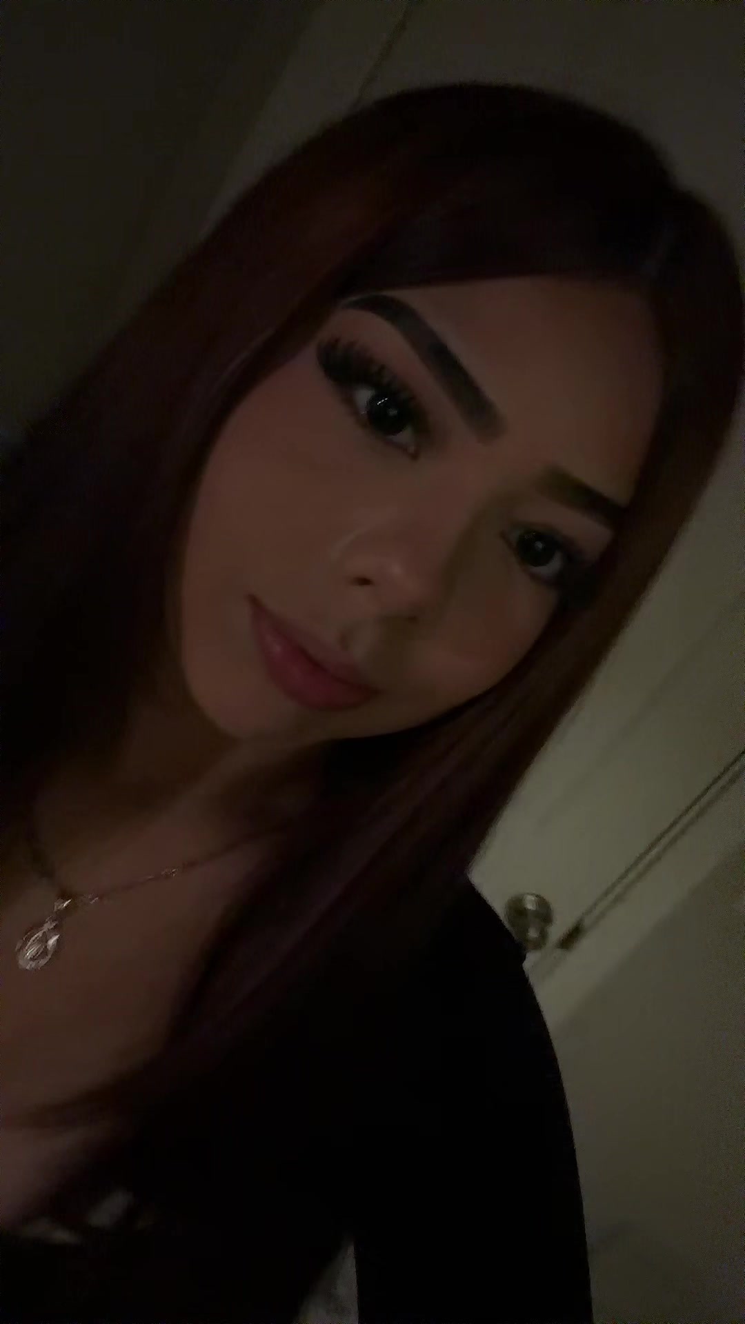 @⃟