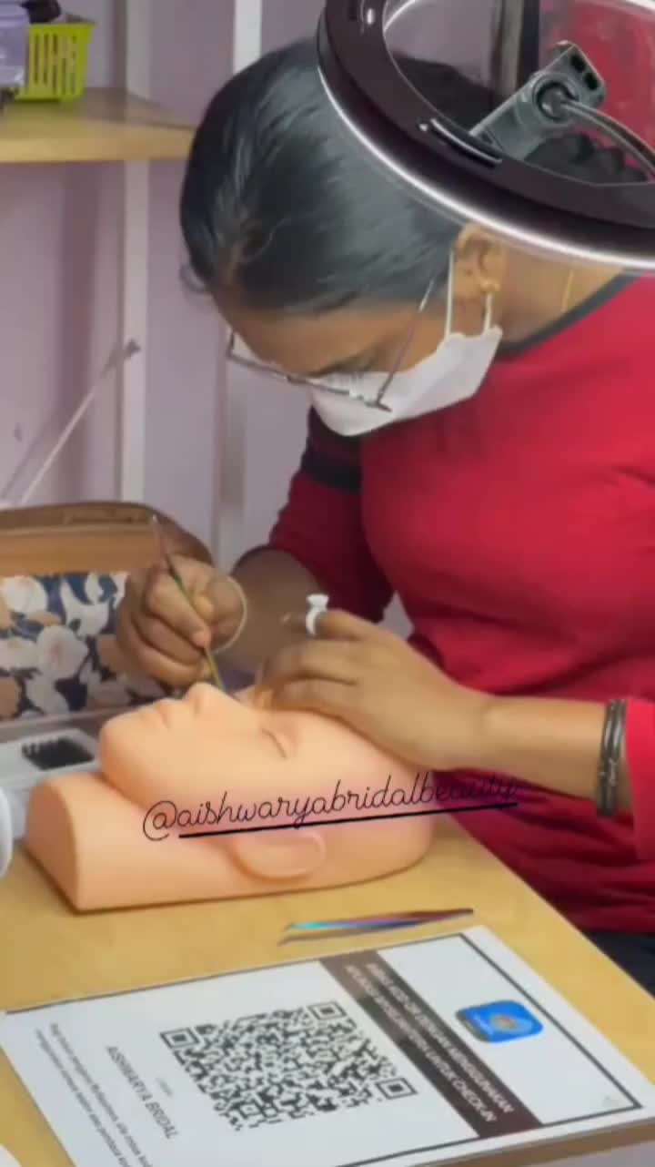 @Riyaishu🦋