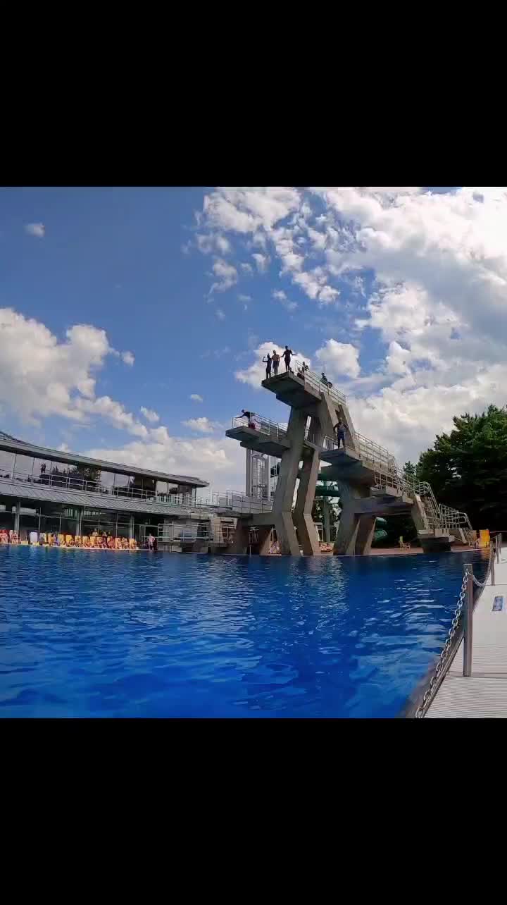 @HANDL_DIVING