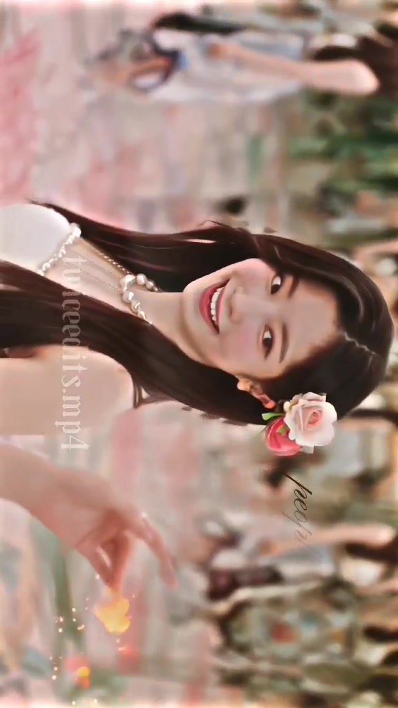 @^~&bull; girls edits &bull;~^